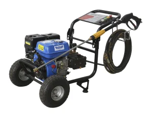 2 200 PSI High Pressure Washer